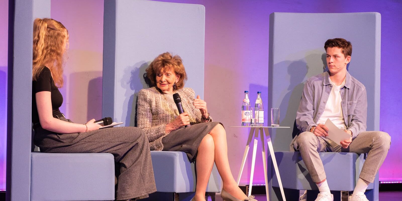 Gymnasium Gröbenzell – Charlotte Knobloch