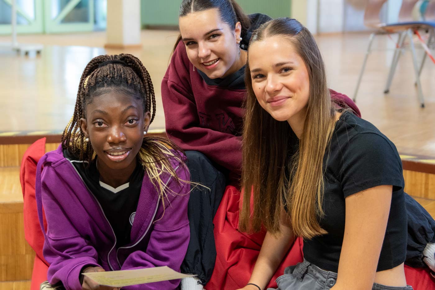 Das Gymnasium Gröbenzell Herzlich Willkommen!